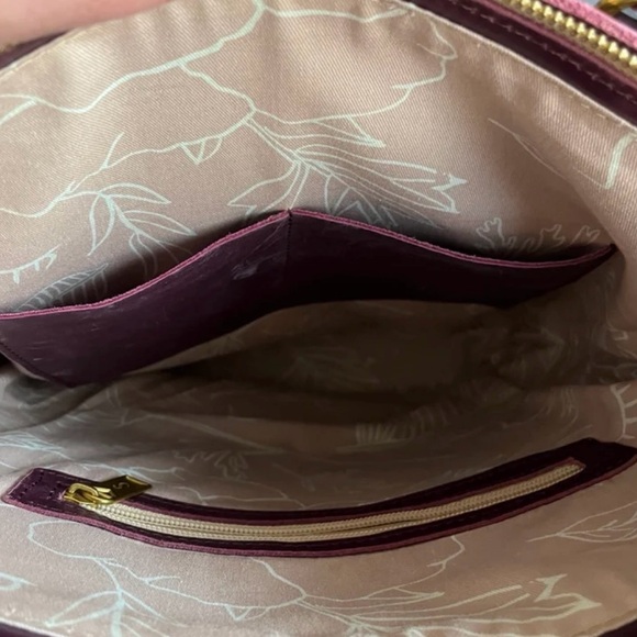 Sseko convertible tote and matching wallet - Picture 3 of 8